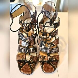 Never Worn Vince Camuto Snakeskin Heels